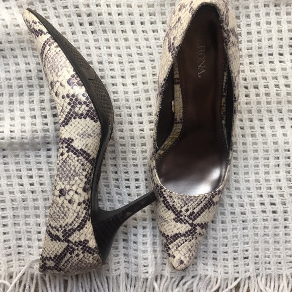Merona Shoes - MERONA ~ High heels